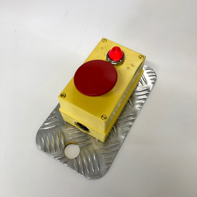 BUTTON, Red Button w Yellow Casing & Galvanised Backing